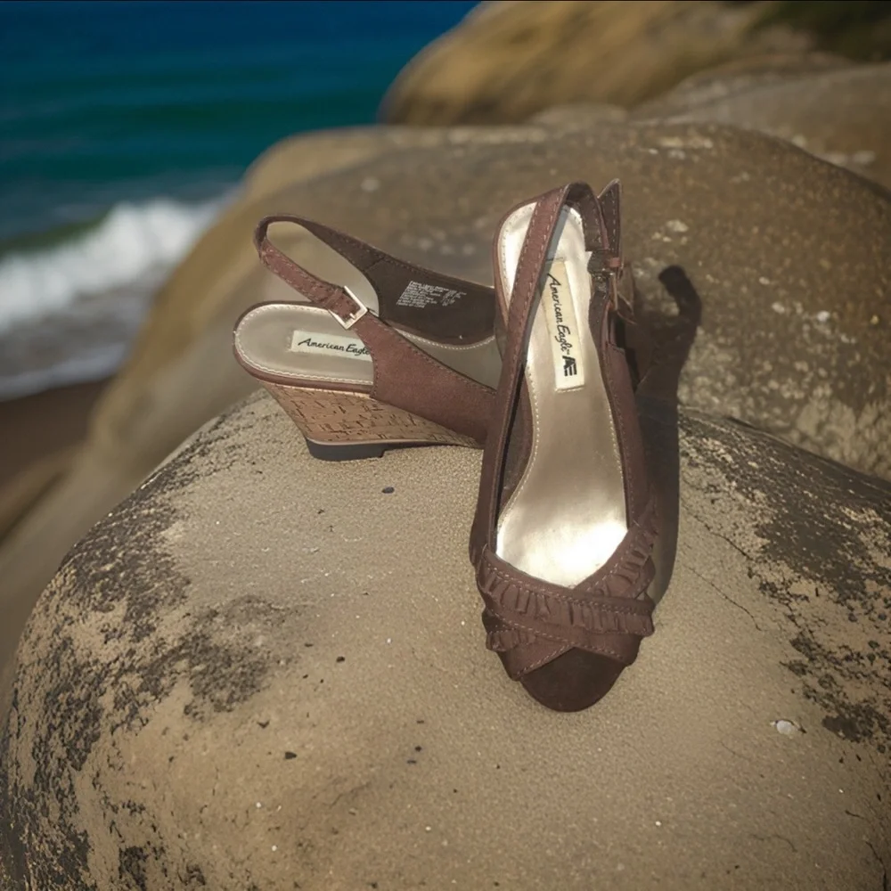 American Eagle by Payless Cork Wedge - Picture 1 of 10